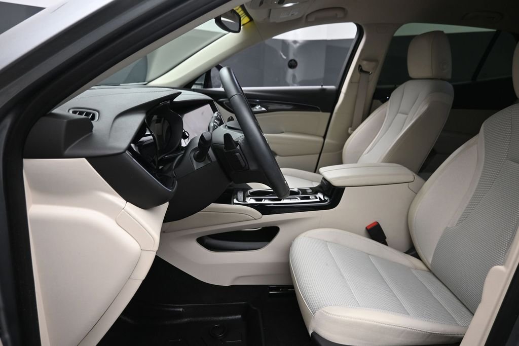Used 2023 Gray Buick Preferred image 16