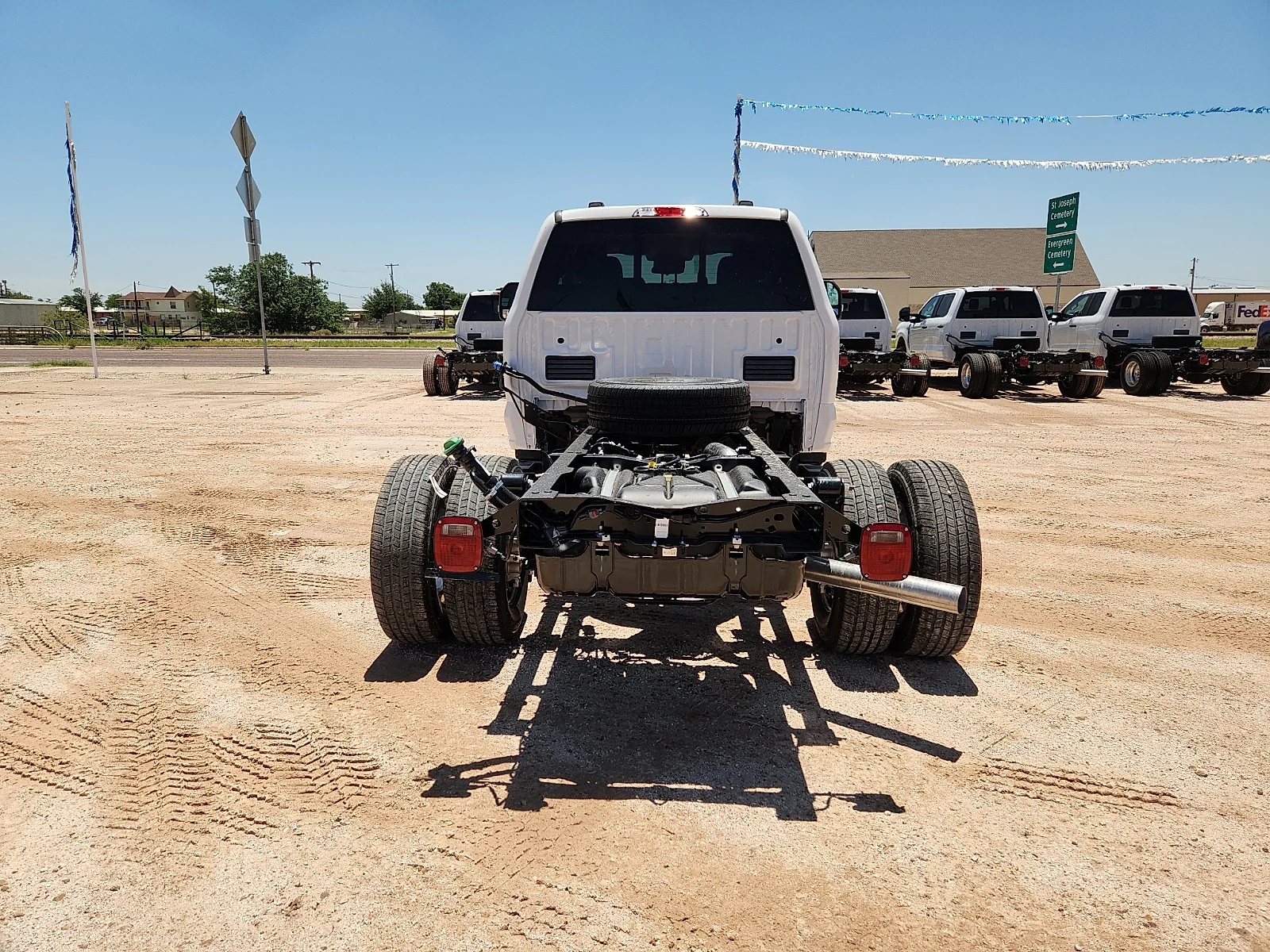 New 2026 Oxford White Ford F-350® XL image 6