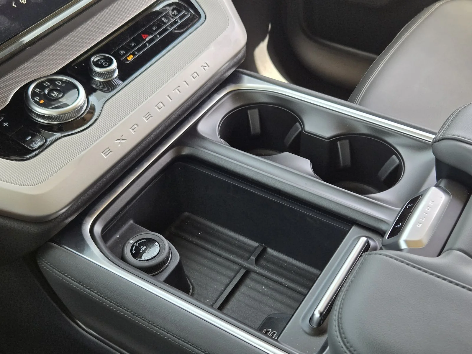 New 2026 Agate Black Metallic Ford MAX Active image 15