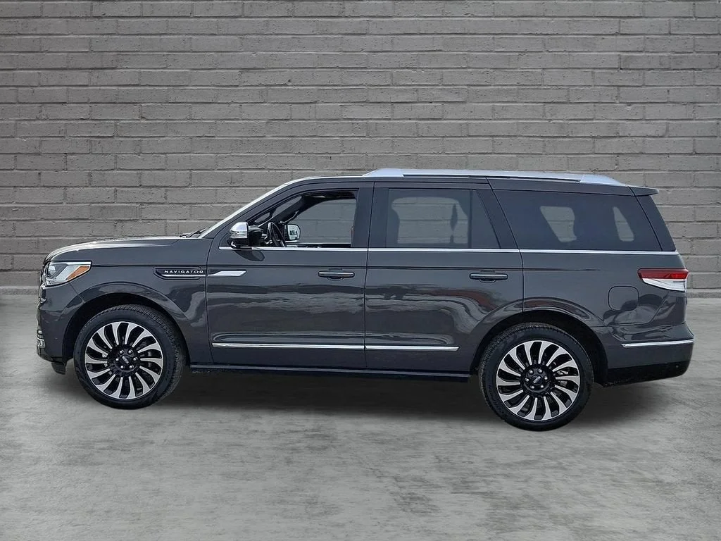 Used 2023 Gray Lincoln Black Label image 36
