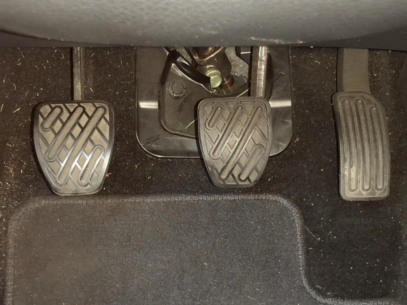 Used 2019 Gun Metallic Nissan S image 20