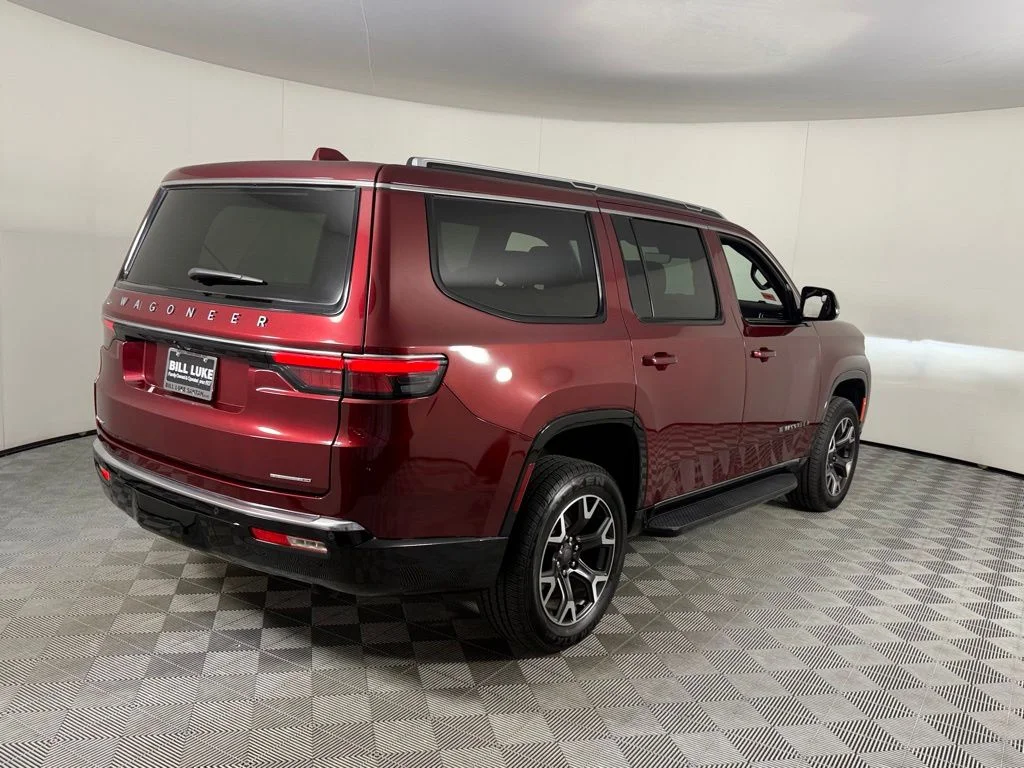 Used 2023 Red Jeep Series III image 7