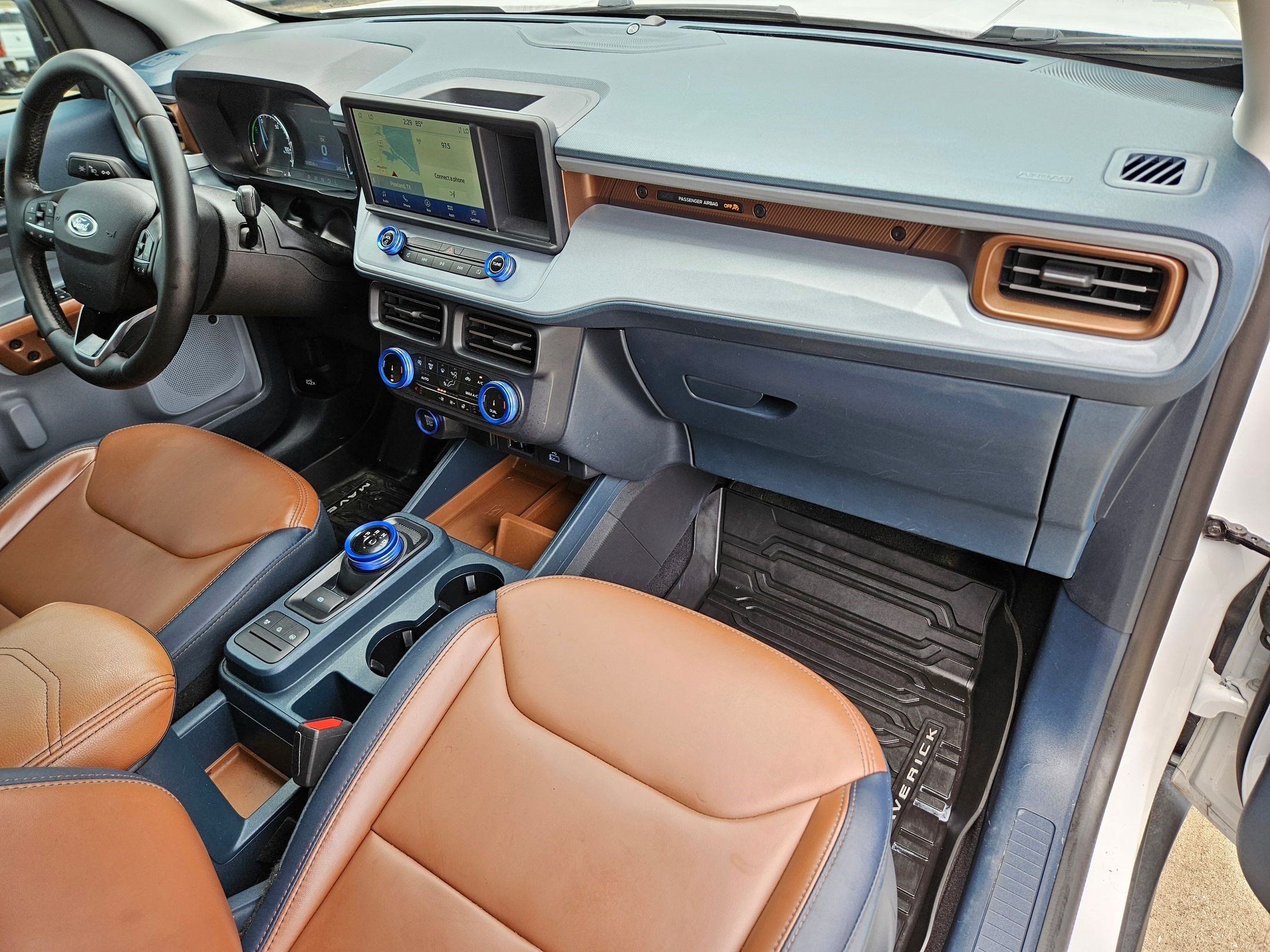 Used 2024 Blue Ford Lariat image 30