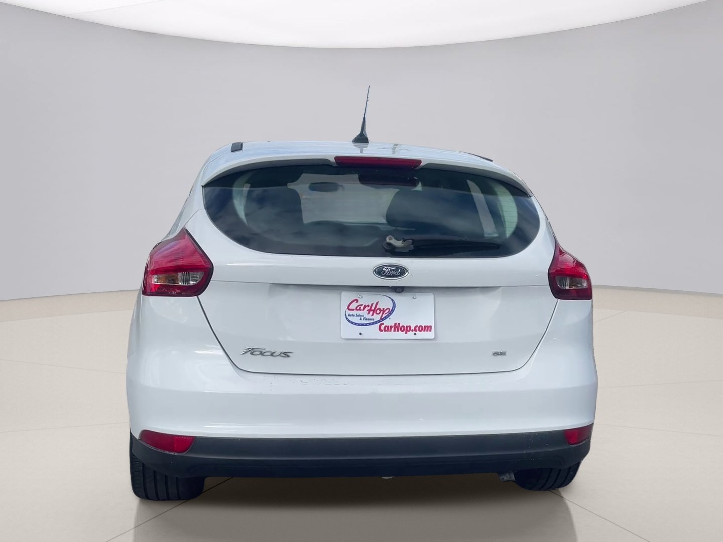 Used 2017 White Ford SE image 5