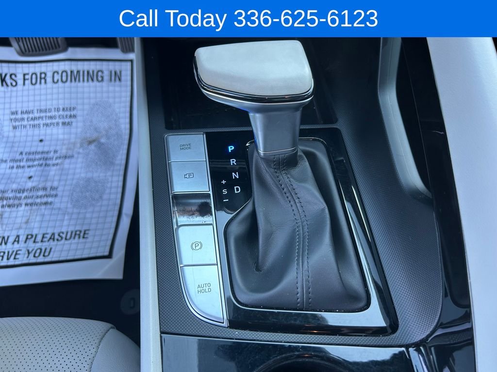 Used 2022 Gray Hyundai Limited image 22