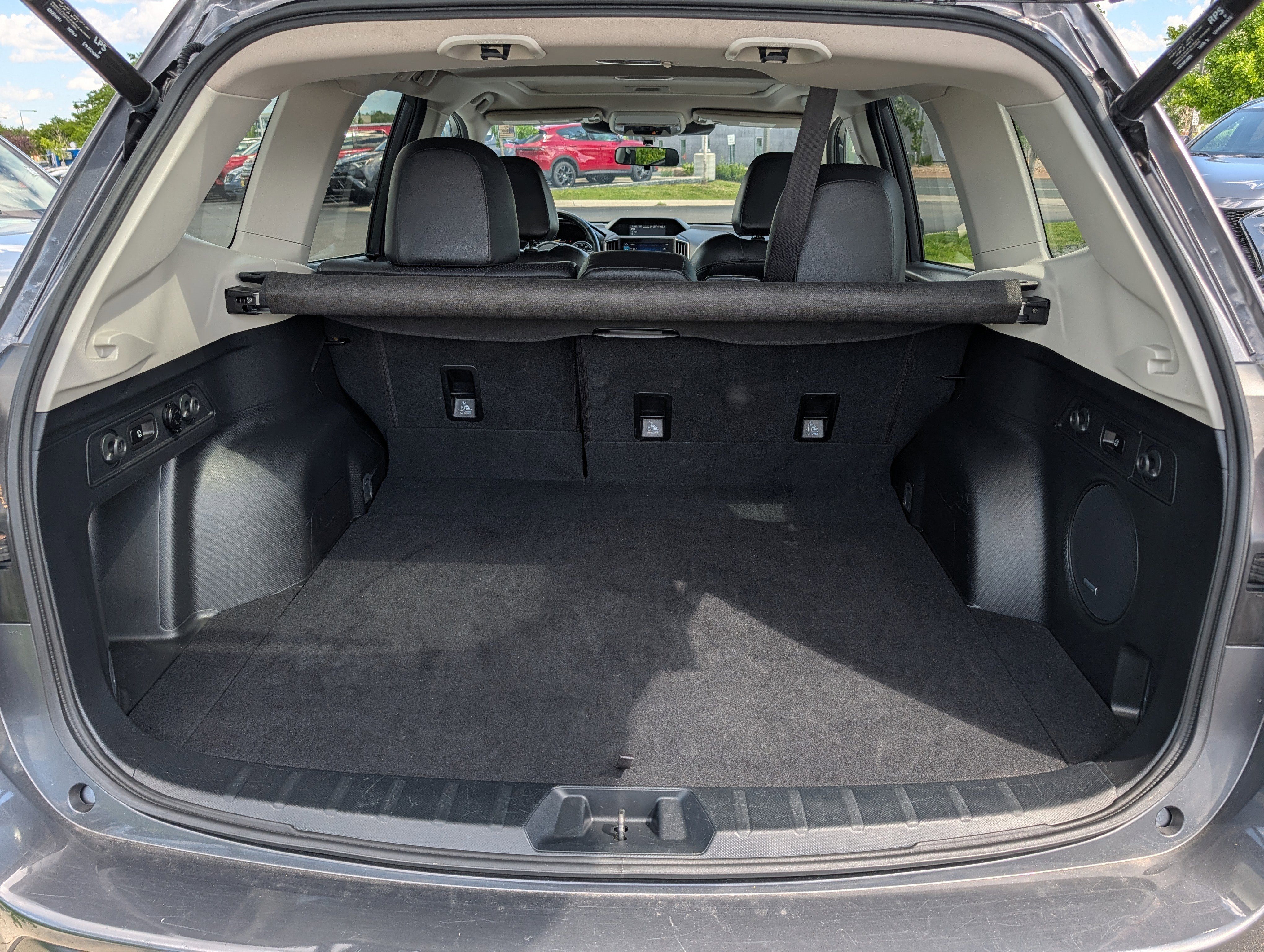 Used 2024 Magnetite Gray Metallic Subaru Limited image 18