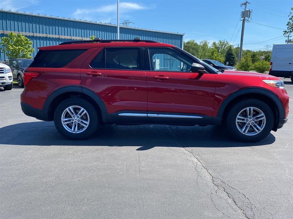 Used 2020 Rapid Red Metallic Tinted Clearcoat Ford XLT image 12