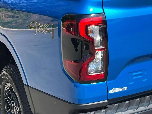 New 2026 Blue Ford XLT image 10