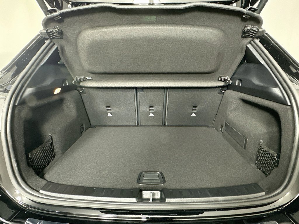 New 2026 Night Black Mercedes-Benz GLA 250 image 55