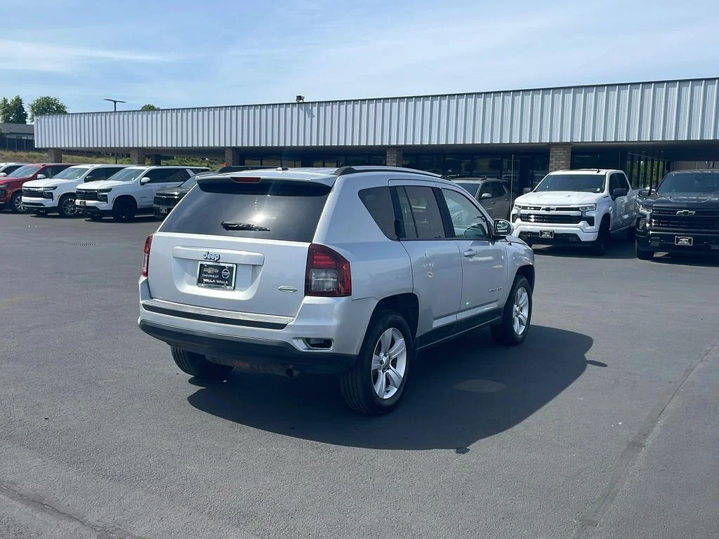 2014 Jeep Compass Latitude - Photo 7
