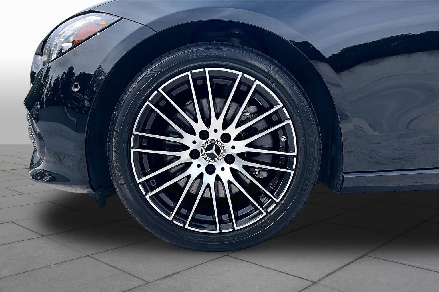 Used 2024 Obsidian Black Metallic Mercedes-Benz C 300 image 10