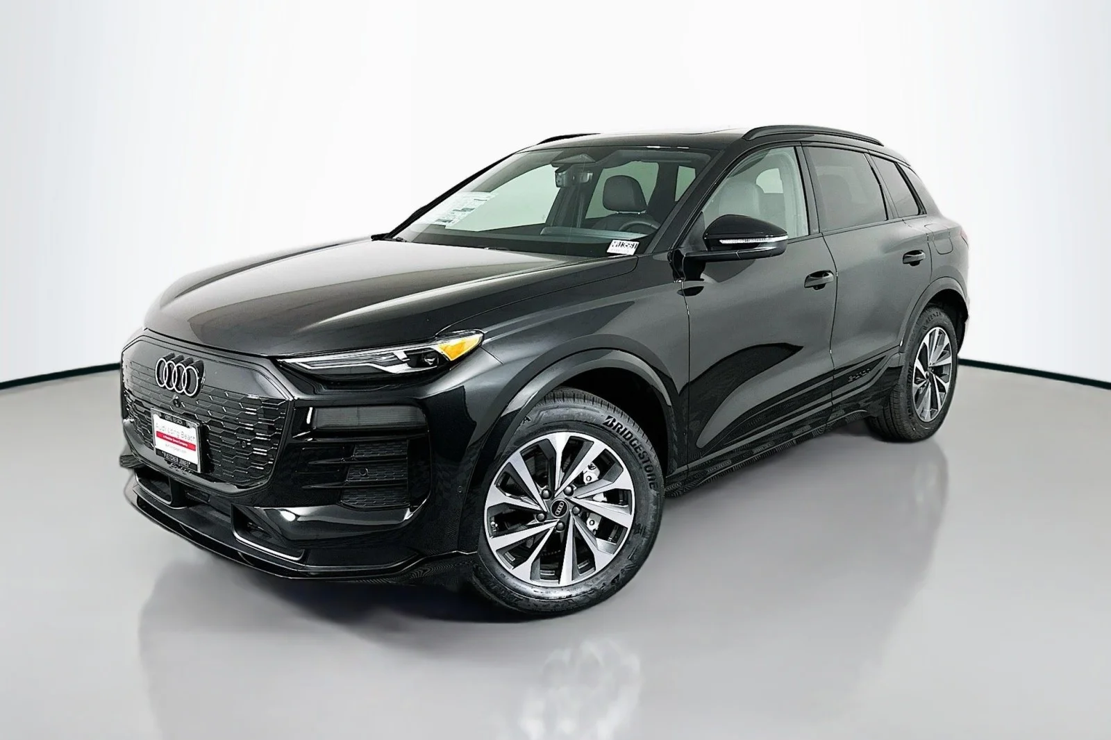 2027 Audi Q6 e-tron Premium quattro's photo