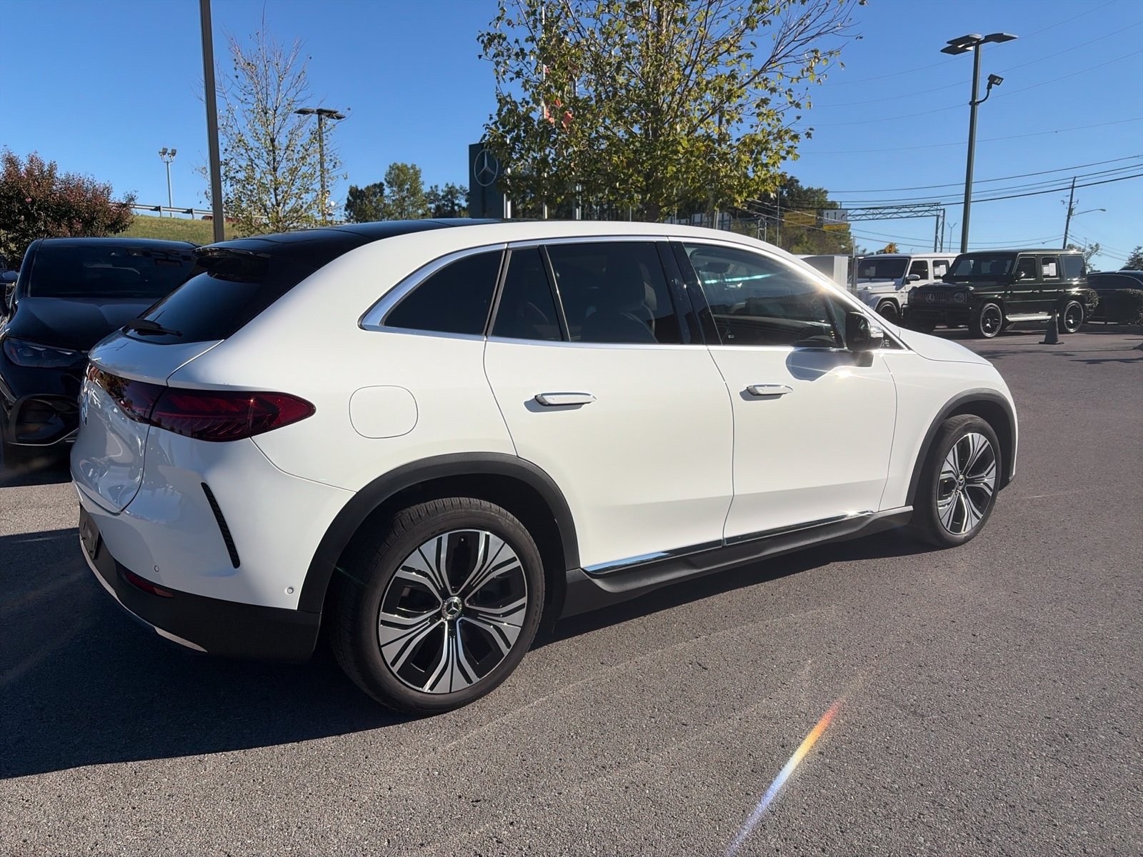 Used 2023 Polar White Mercedes-Benz 350+ SUV image 6