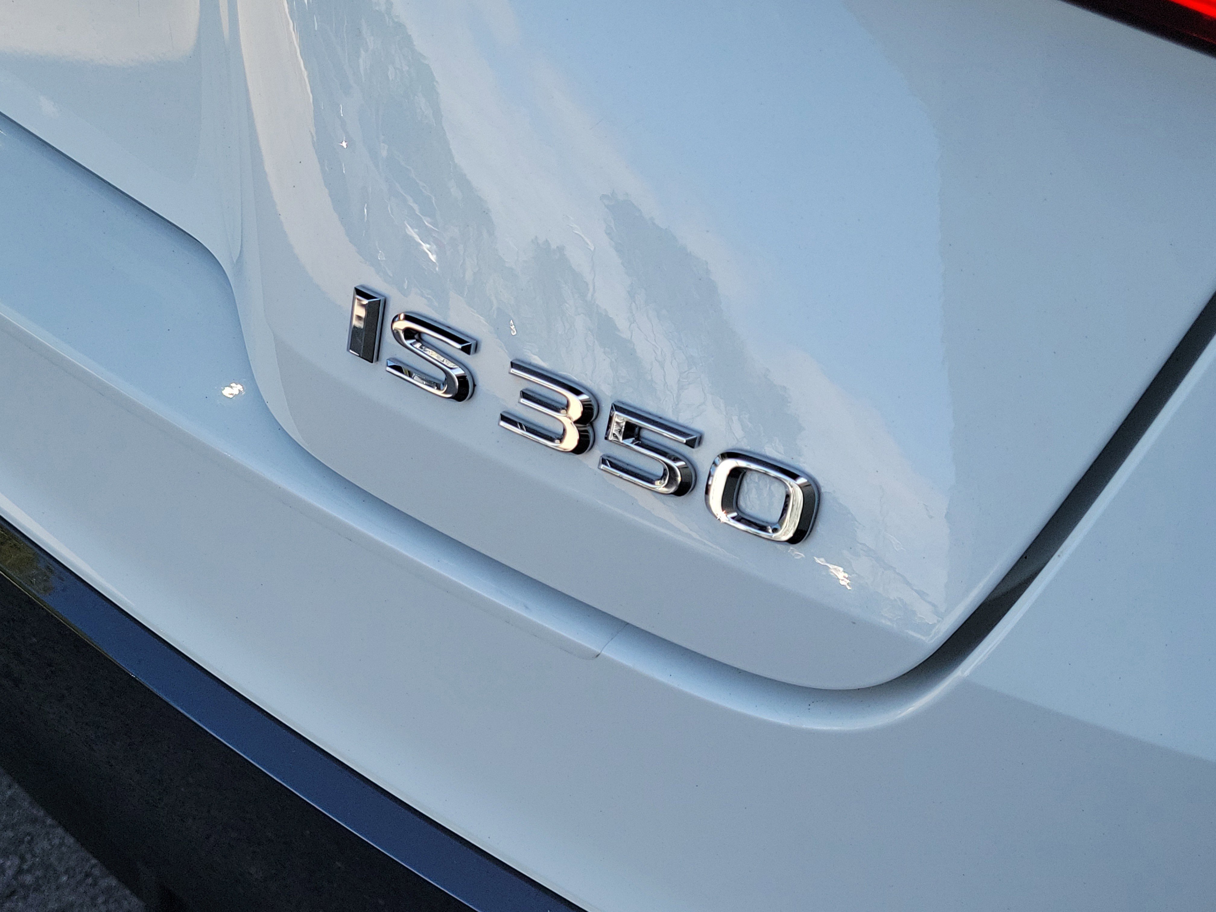 Certified Used 2025 ULTRA WHITE Lexus IS 350 F SPORT Design image 7