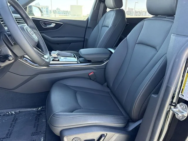 2025 Audi Q8 Premium Plus - Photo 11