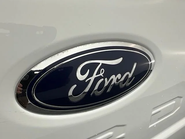 2023 Ford F-250 Super Duty XLT - Photo 24