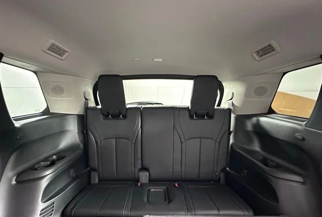 New 2027  INFINITI LUXE image 24
