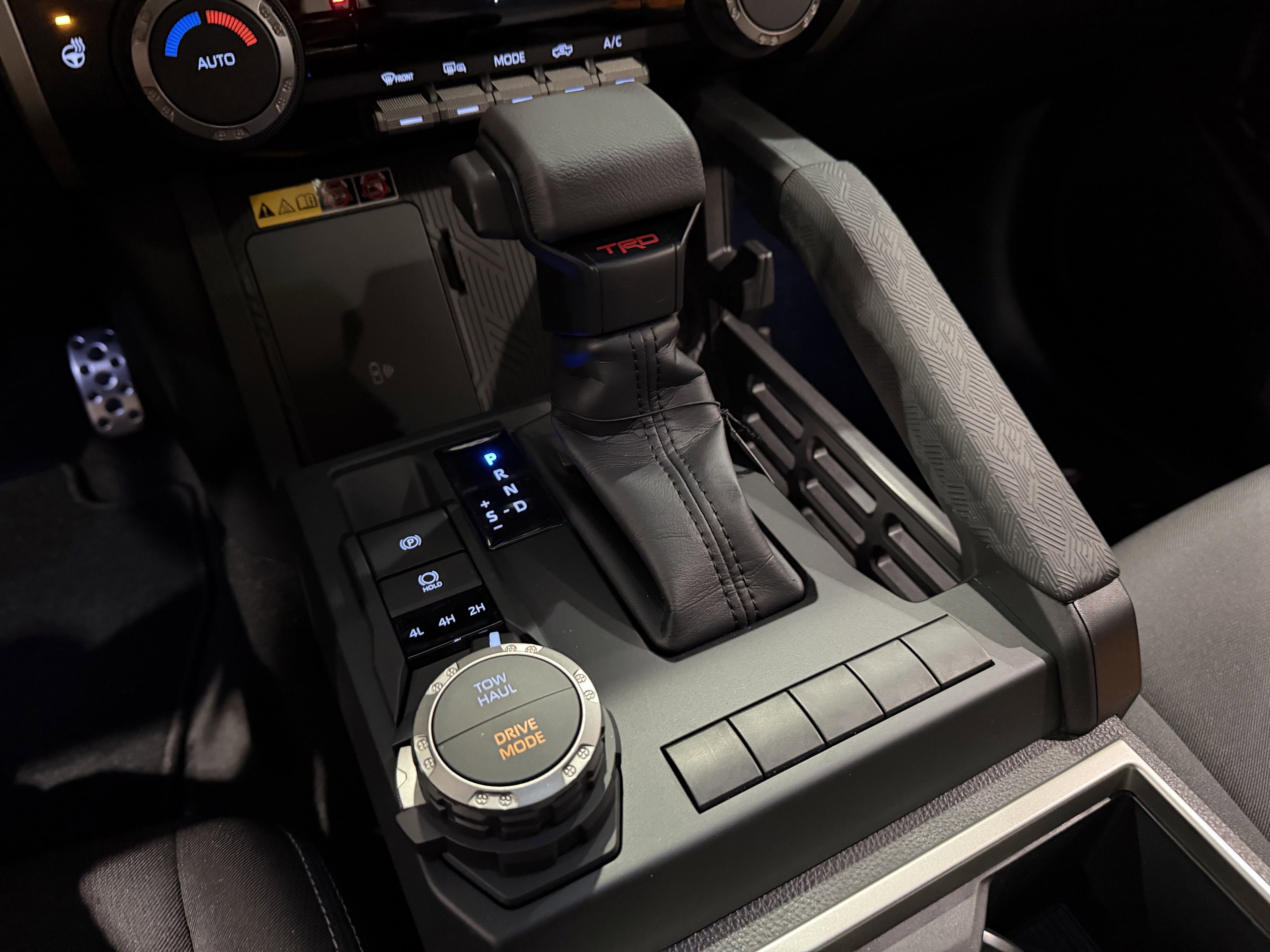 2025 Toyota Tacoma TRD Sport - Photo 20