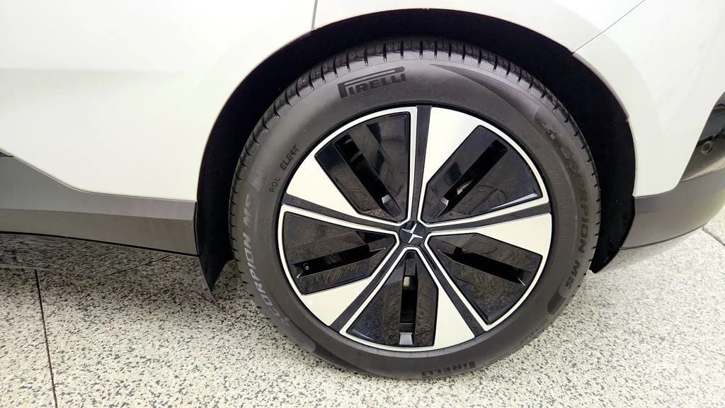 Used 2026 Crystal White Polestar Long Range Dual Motor image 9