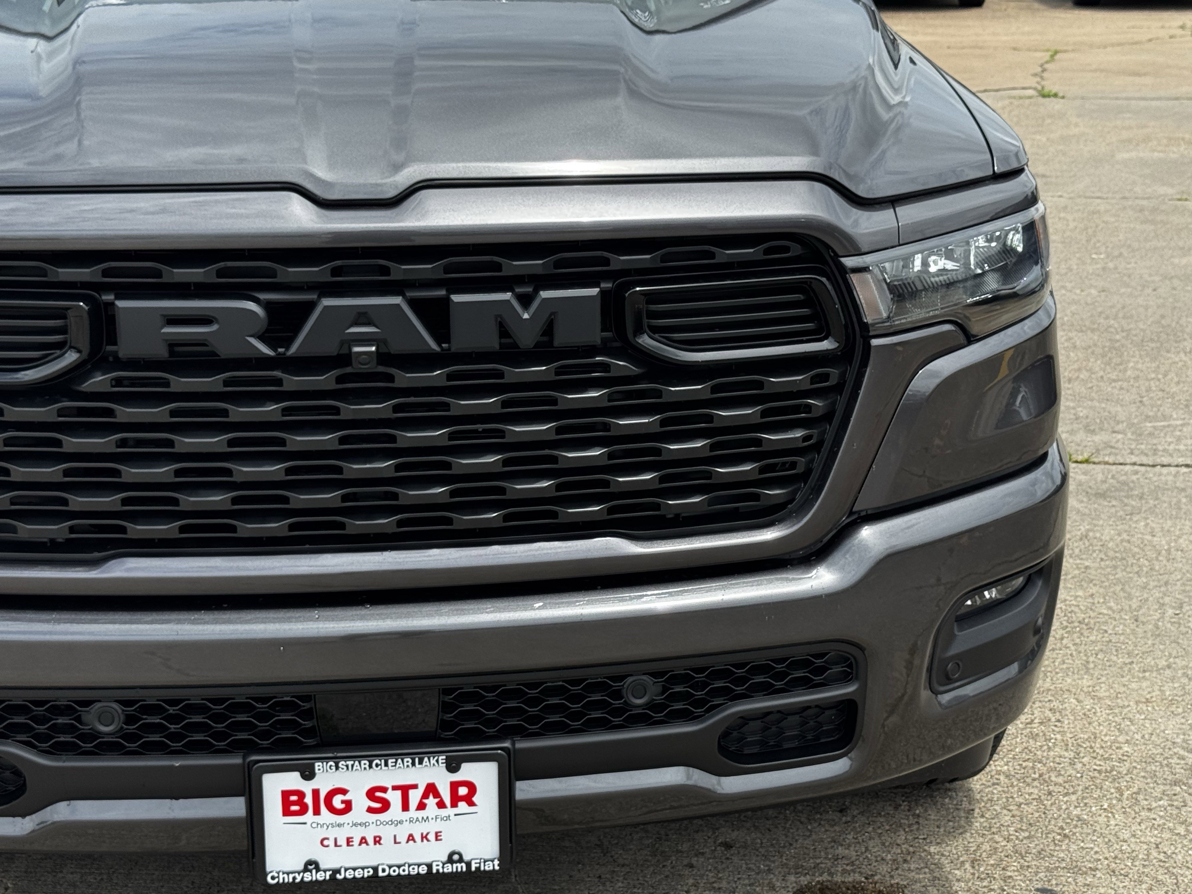 New 2026 Granite Crystal Metallic Clear-Coat Exterior Paint RAM Express image 4