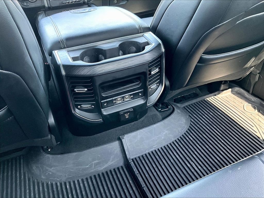Used 2024 Silver Ram Laramie image 15