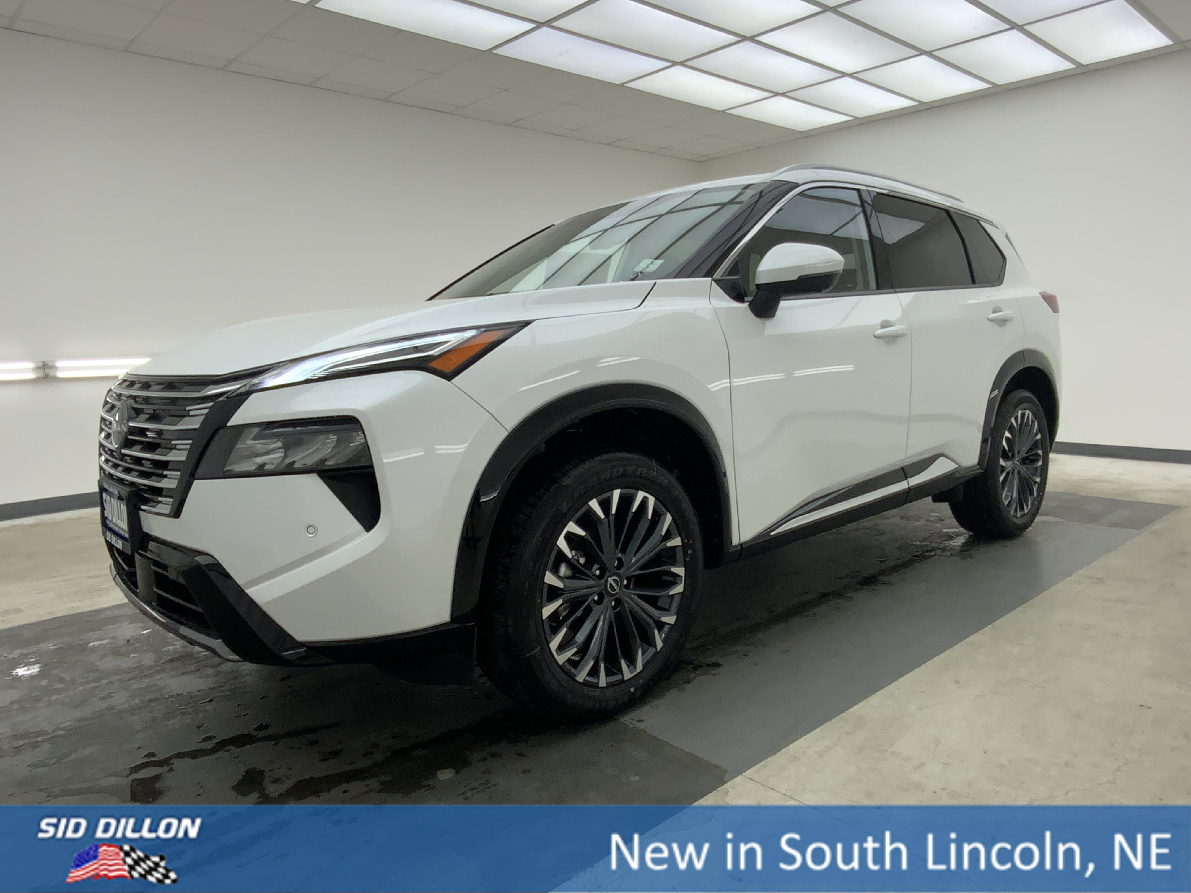 2026 Nissan Rogue Platinum AWD's photo