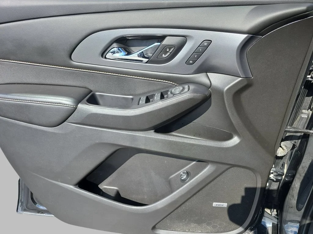 Certified Used 2021 MOSAIC BLACK METALLIC Chevrolet Premier image 30