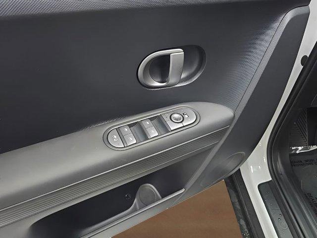 New 2026 White Hyundai SEL image 10