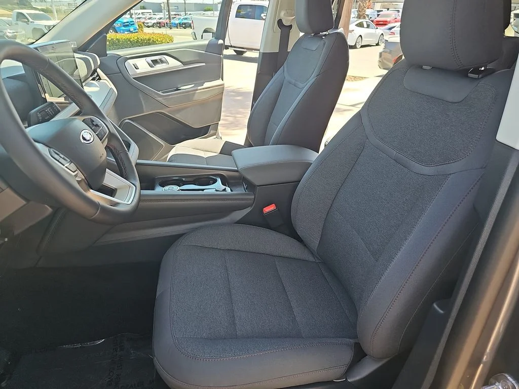New 2026 Carbonized Gray Metallic Ford Active image 16