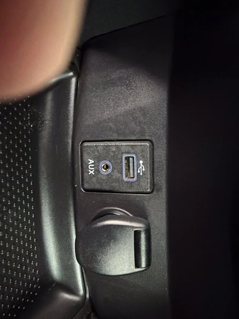 Used 2017 Black Nissan SL image 21