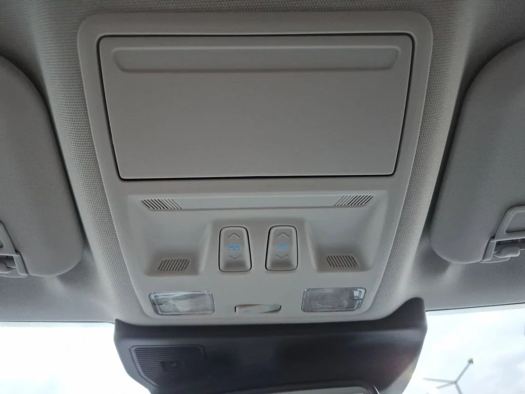New 2025 Carbonized Gray Metallic Ford Outer Banks® image 41