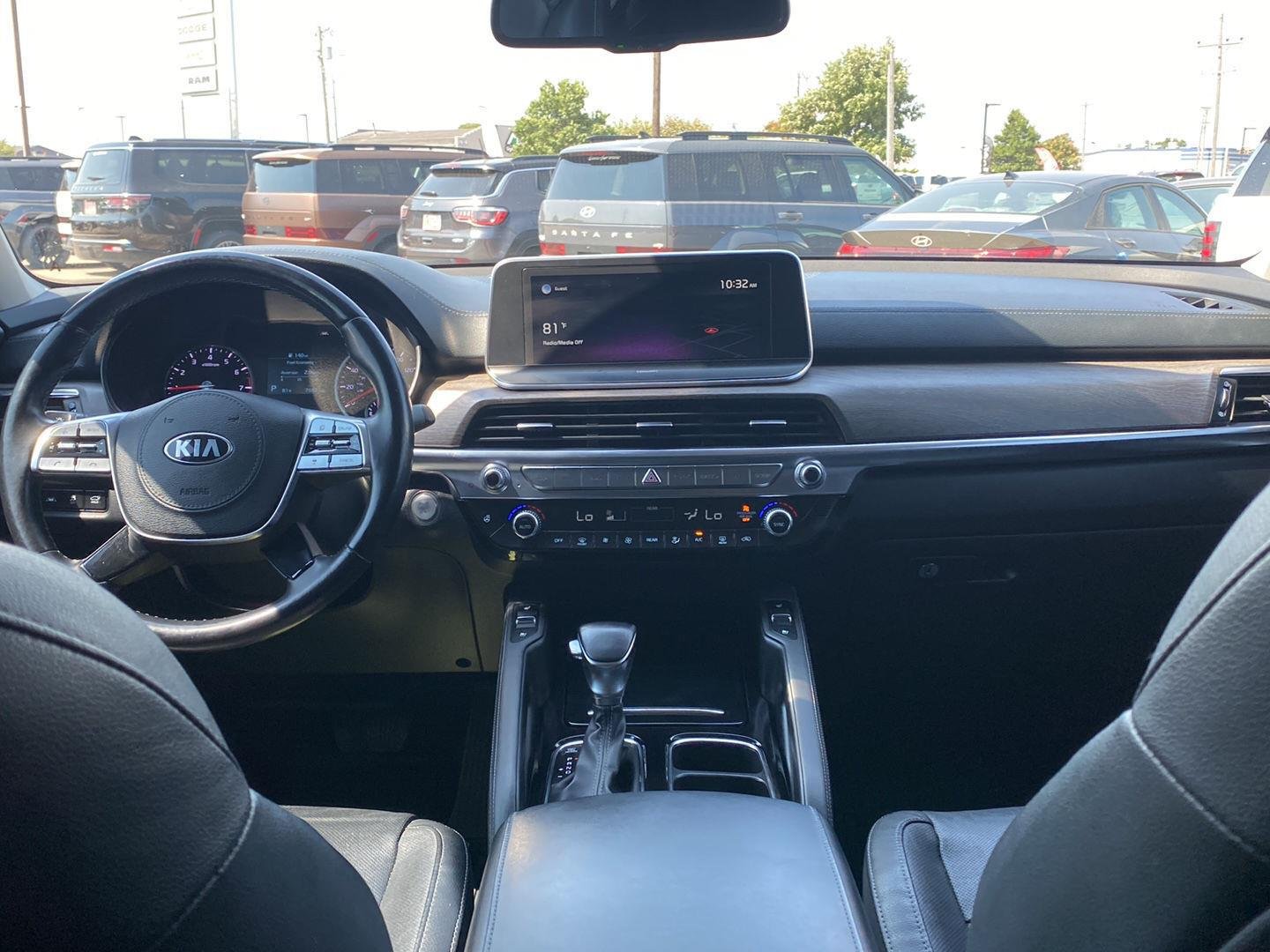 Used 2021 Dark Moss Kia EX image 31