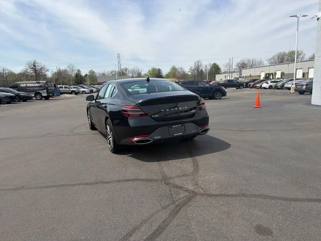 Used 2025 Black Genesis 2.5T image 10
