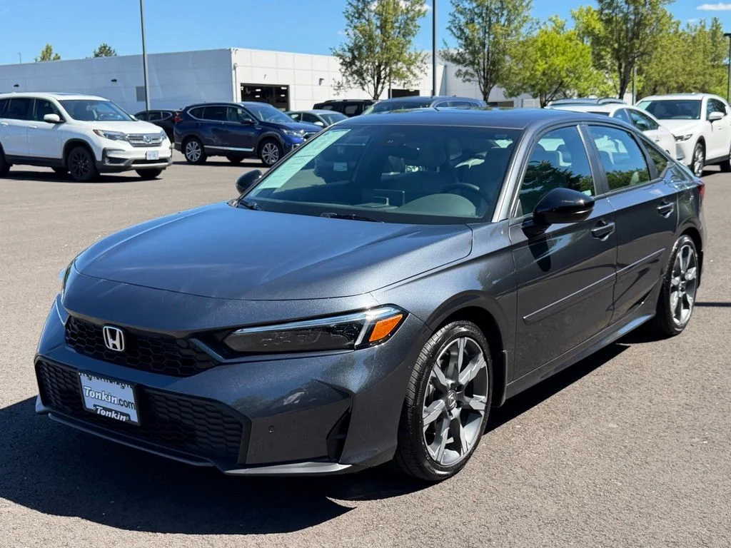 Certified Used 2026 Meteorite Gray Metallic Honda 2WD Sport Touring Hybrid image 4