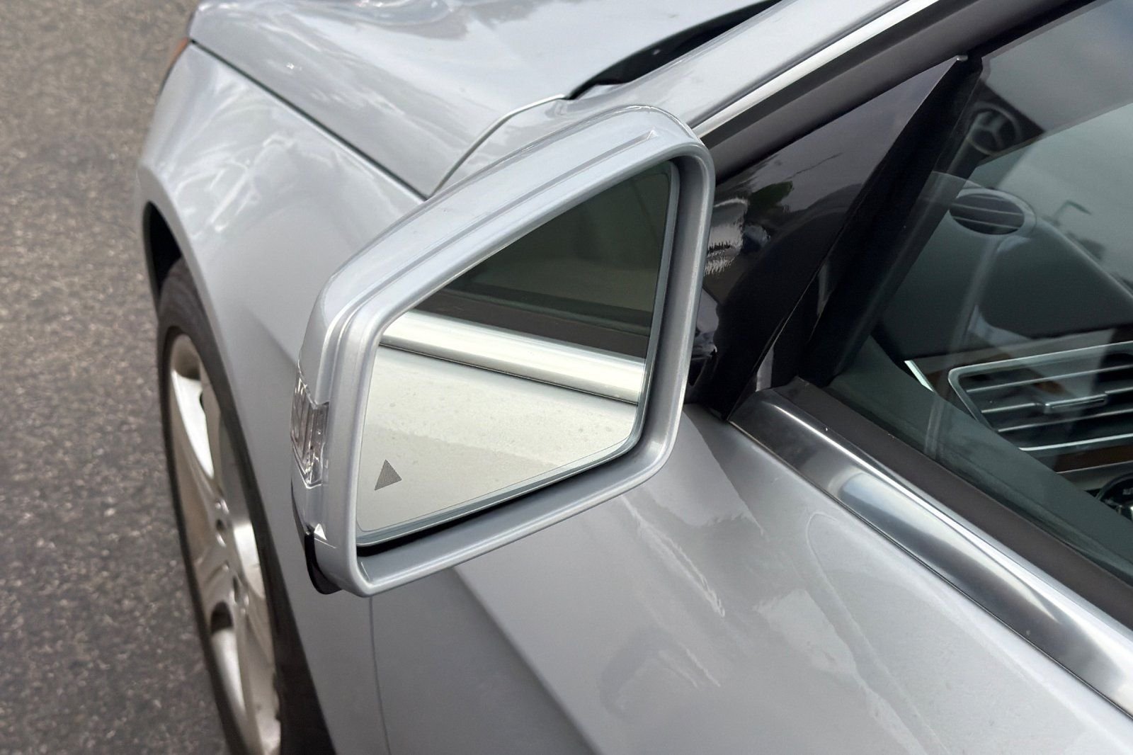 Used 2015  Mercedes-Benz E 350 image 18