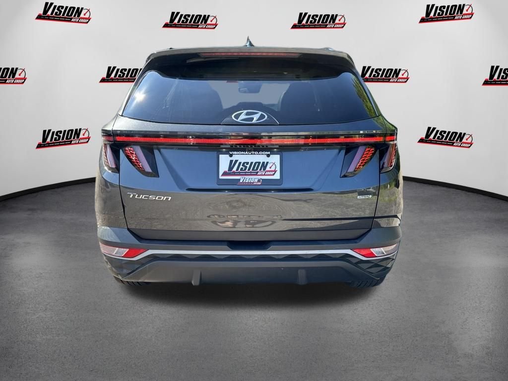 Used 2022 Gray Hyundai SEL image 4