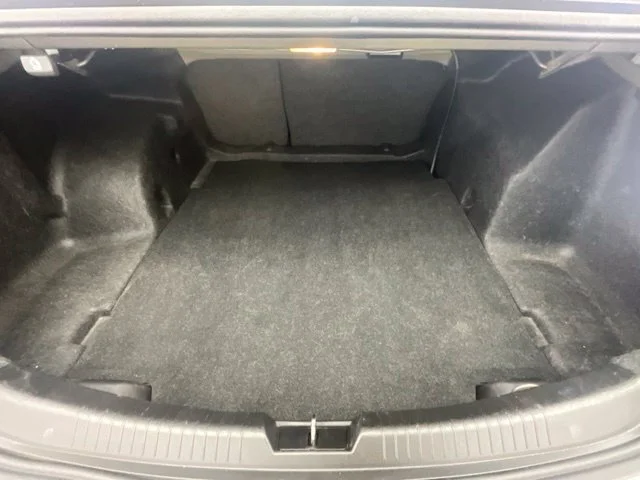 Used 2020 Gray Chevrolet LT image 23