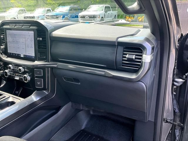 Used 2023 White Ford XLT image 17