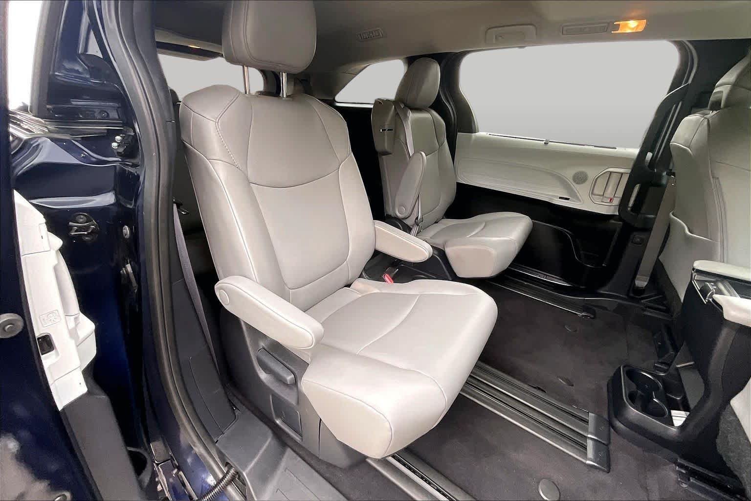 Used 2025 Blueprint Toyota XLE image 19