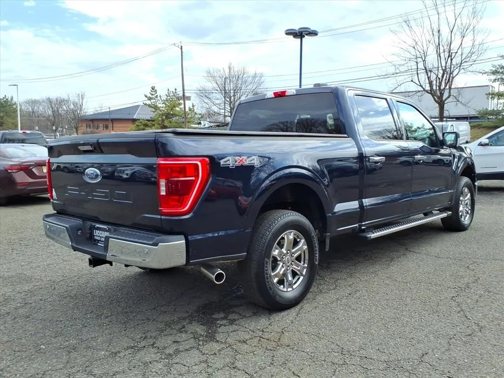 Used 2023 Blue Ford XLT image 7