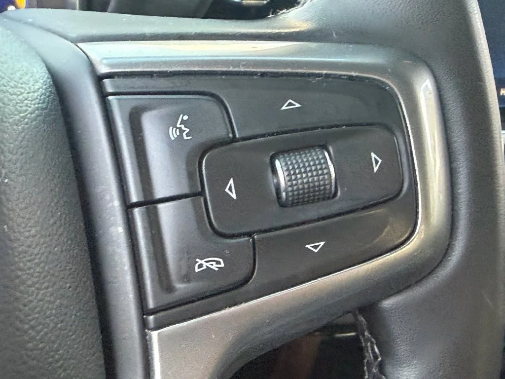 Used 2024 Black Chevrolet LT (2FL) image 29