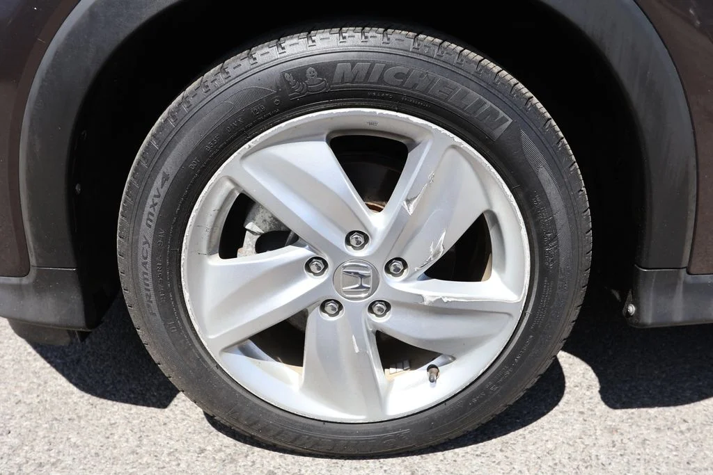 Certified Used 2019 Midnight Amethyst Metallic Honda EX image 34