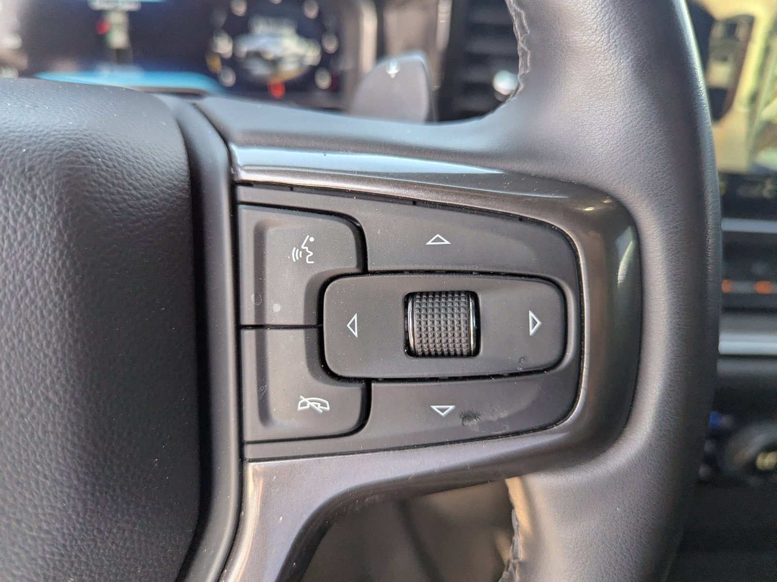 Used 2023 Glacier Blue Metallic Chevrolet ZR2 image 30