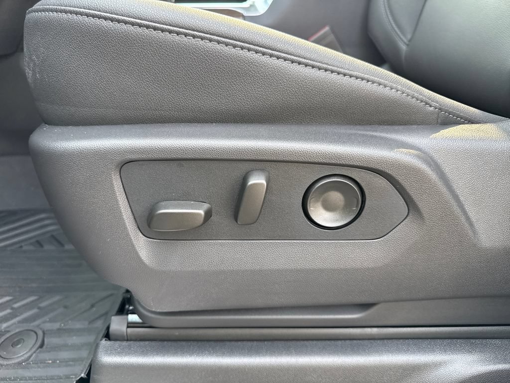 2026 Chevrolet Silverado 1500 RST - Photo 15