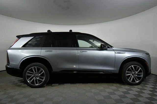 2026 Cadillac VISTIQ Sport - Photo 6