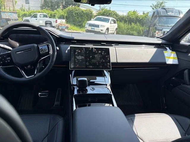 New 2027 Narvik Black Land Rover SV image 8