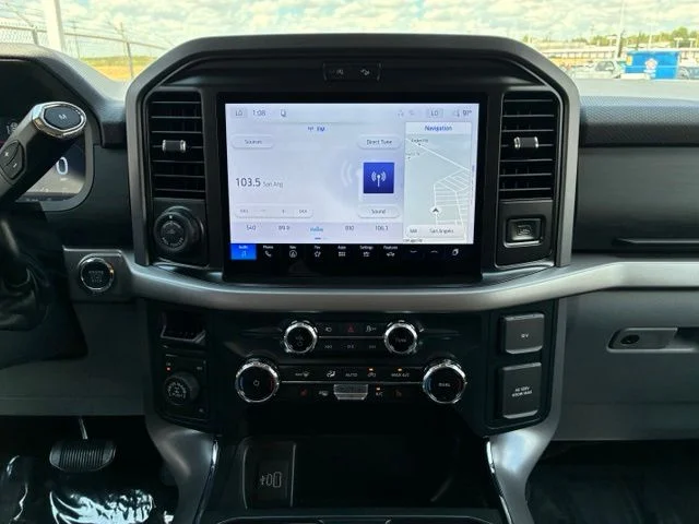 New 2026 Agate Black Metallic Ford XLT image 11