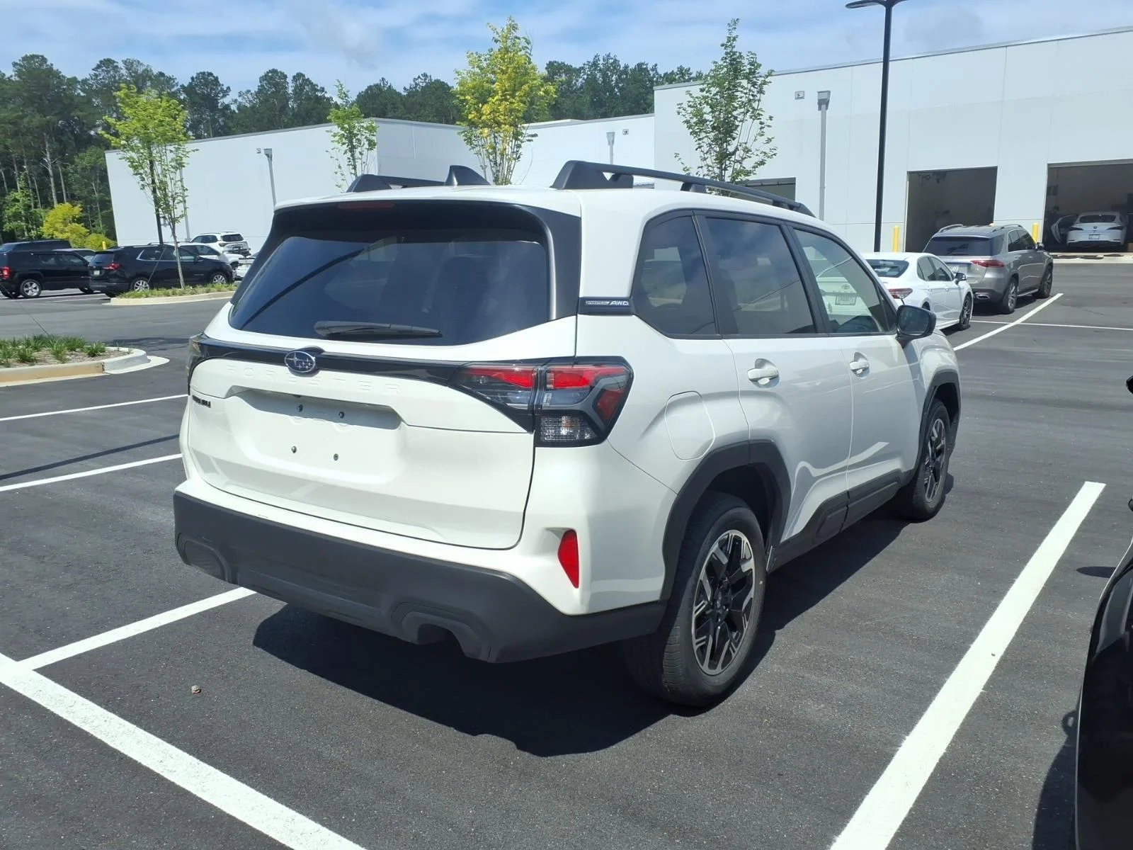 Certified Used 2025 Crystal White Pearl Subaru Premium image 6