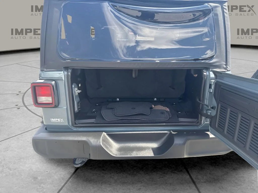 Used 2025 Gray Jeep Sport S image 23