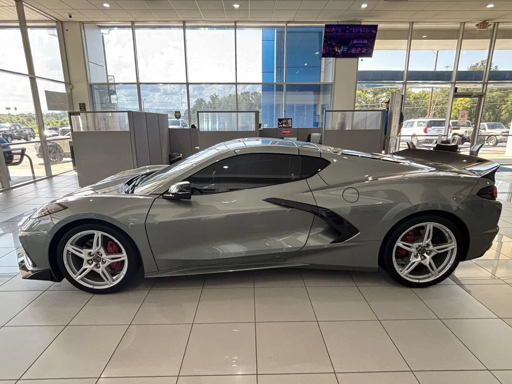 Used 2023 HYPERSONIC GRAY METALLIC Chevrolet 1LT image 9